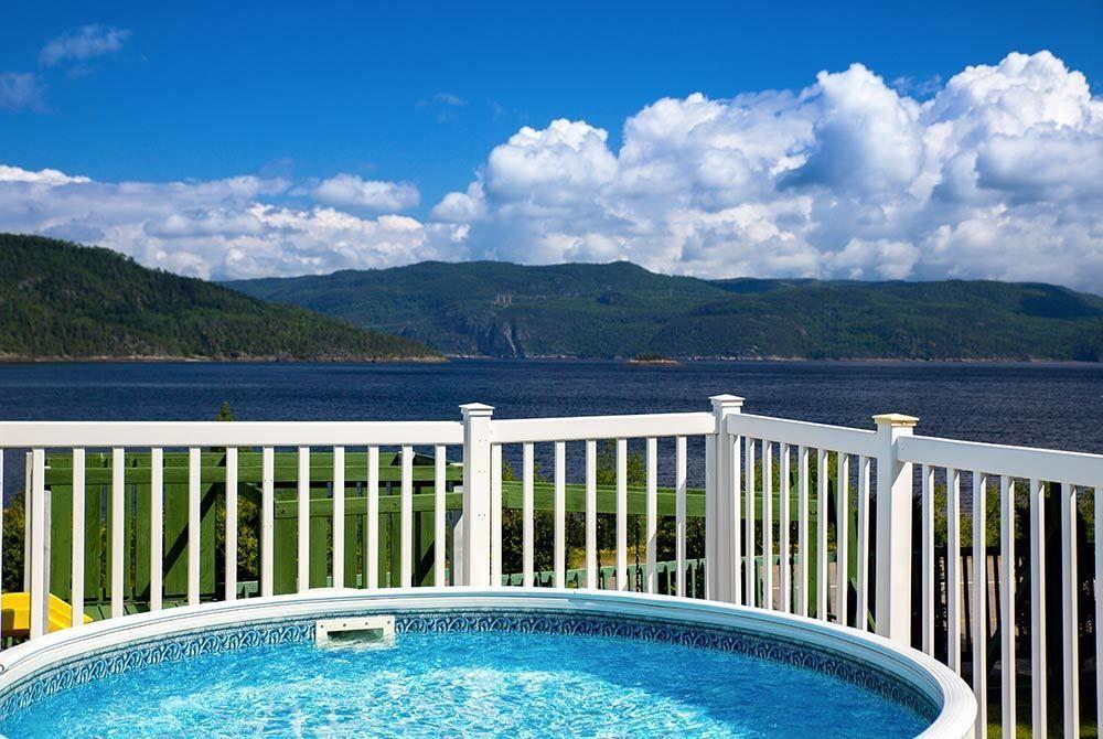 Chalets Condos Sur Le Fjord L'Anse-Saint-Jean Ngoại thất bức ảnh